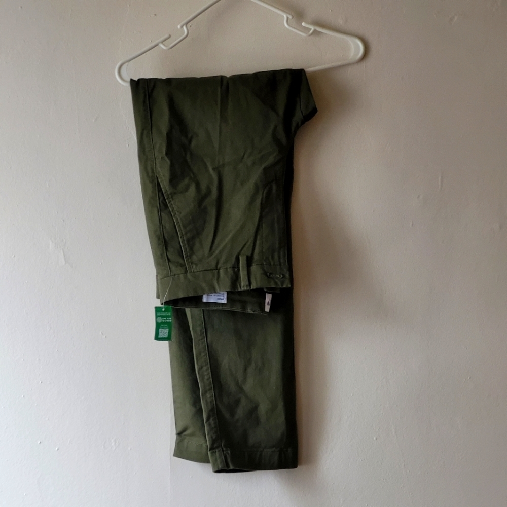 Gap Tapered Pants